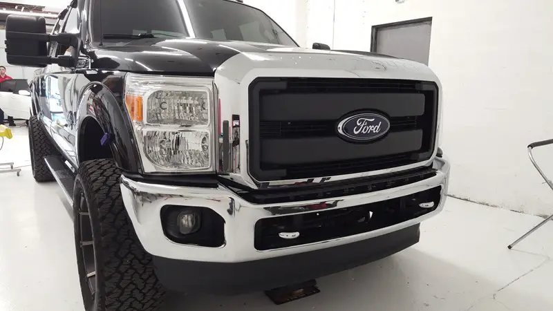 How to prep a chrome bumper for paint