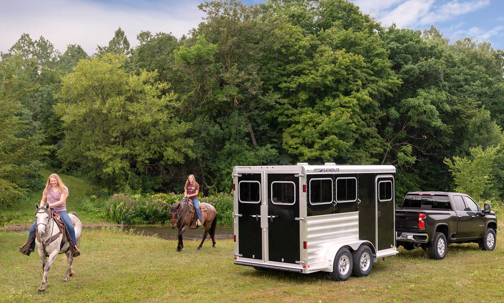 can a ford f150 pull a horse trailer